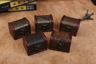 10Pcs Mini Vintage Wooden Jewelry Box Gift Box 8x6x6cm Assorted