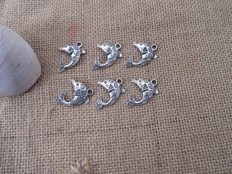 100Pcs New Dolphin Beads Charms Pendants Jewellery Findings - Click Image to Close