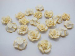 195 Ivory Fimo Rose Flower Beads Jewellery Findings 2cm 195 Ivory Fimo Rose Flower Beads Jewellery Findings 2cm