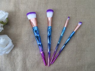 4Pcs Makeup Brushes Eye Shadow Blending Eyeliner Eyelash Brusher