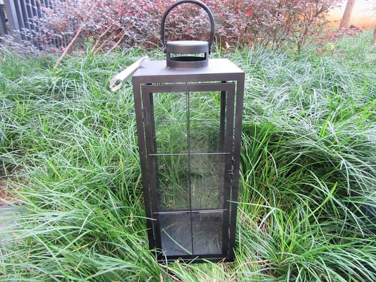 1X Black Metal Candle Lantern Wedding Decoration 50cm High - Click Image to Close