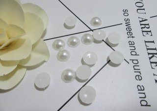 750Pcs 12mm White Semi-Circle Simulated Pearl Bead Flatback