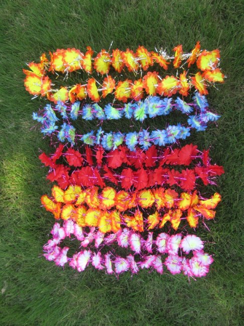 12Pcs Hawaiian Dress Party Flower Leis/Lei 48-55cm long Mixed - Click Image to Close