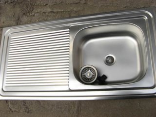 New Stainless Steel Kitchen Sink - Single Bowl 1000mm