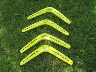 4x12Pcs V Shaped Boomerangs Garden Park Beach Picnic Toy