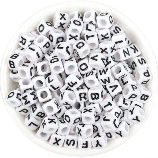 500g White & Black Alphabet Letter Cube Beads 5mm - Click Image to Close