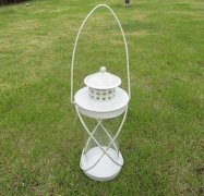 1X White Metal Candle Lantern Wedding Decoration 21.5cm High