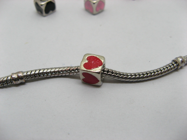 20 Metal Cube Enamel Heart Thread European Beads - Click Image to Close