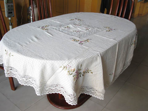 1X New 180x180cm Floral Table Cloth Garden Style - Click Image to Close