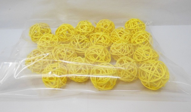 20X Yellow Rattan Balls Florist Wedding Decoration 5cm - Click Image to Close