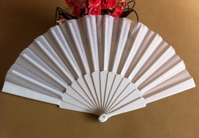 10Pcs New Plain White Folding Hand Fans Wedding Favor - Click Image to Close