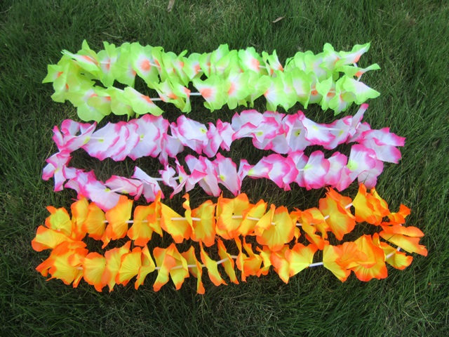 12Pcs Hawaiian Dress Party Flower Leis/Lei 56cm long Mixed Color - Click Image to Close