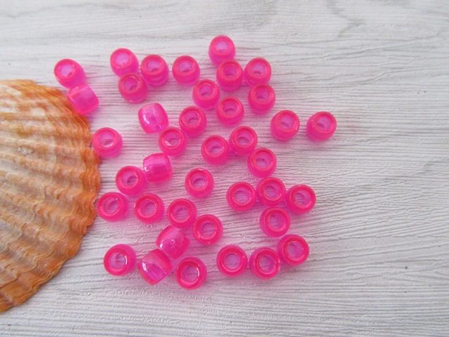 1100 Transparent Clear Fuschia Barrel Pony Beads 6x8mm - Click Image to Close