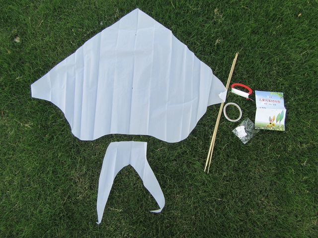 5 DIY Plain White Swallow Kite Lines Reel Outdoor Games - Click Image to Close