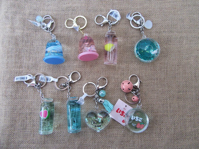 12 Funny Key Rings with Floating Animal or Beads Inside - Click Image to Close