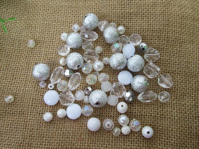 450Gram White Theme Round Faceted Flat Oval Etc Loose Beads Asso - Click Image to Close