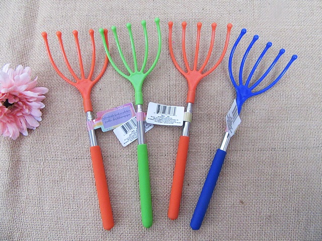 24Pcs Palm Shape Adjustable Length Scratch Back Tool Mixed Color - Click Image to Close