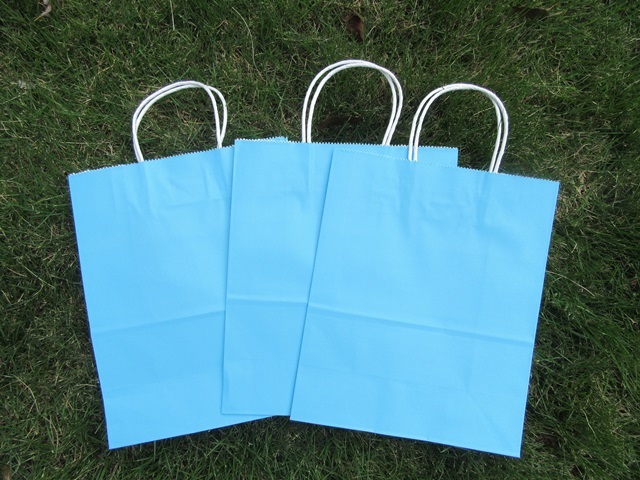 48 Bulk Kraft Paper Gift Carry Shopping Bag 33x26x12cm Light Blu - Click Image to Close