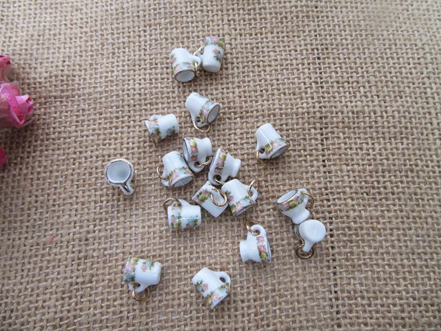 250g Dollhouse Mini Ceramic Teapot Mug Bead Pendant Charm Access - Click Image to Close