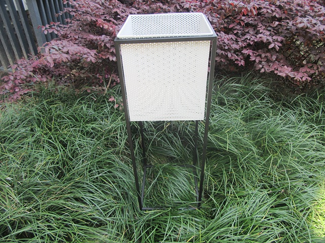 1Set Square White Mesh Modern Flower Plant Display Stand Holder - Click Image to Close